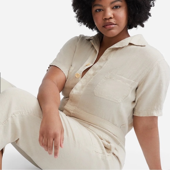 MATE the label linen jumpsuit romper natural oat color size small NWT - Picture 3 of 5